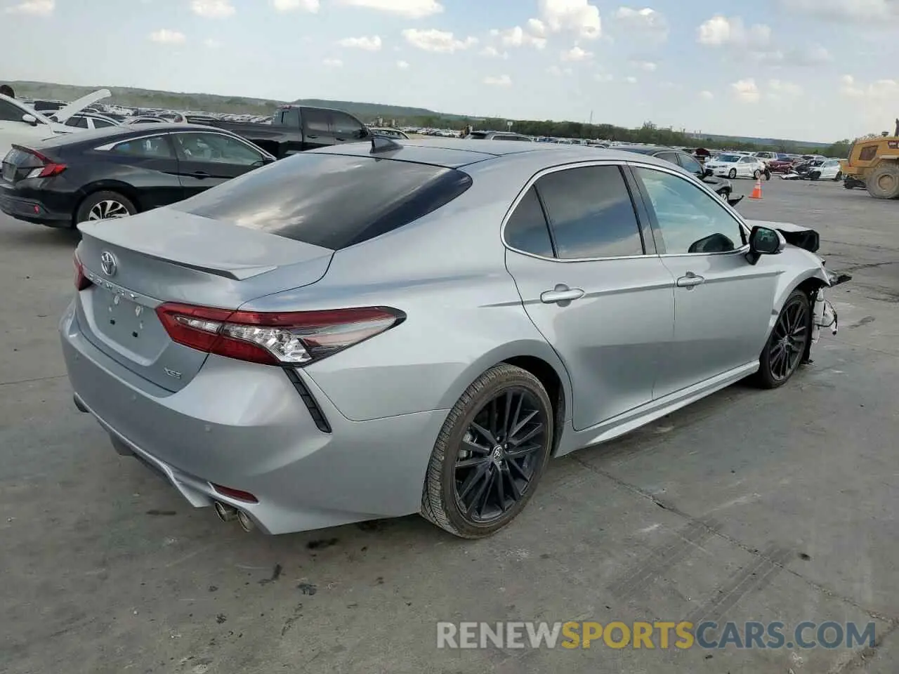 3 Photograph of a damaged car 4T1KZ1AK8PU083292 TOYOTA CAMRY 2023