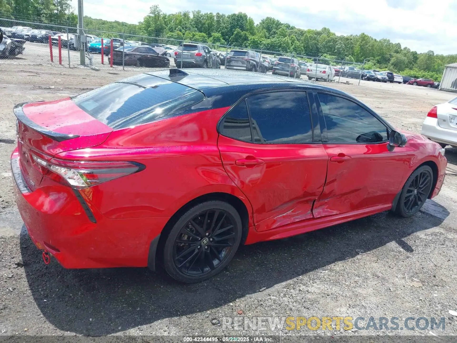 13 Photograph of a damaged car 4T1KZ1AK8PU083373 TOYOTA CAMRY 2023