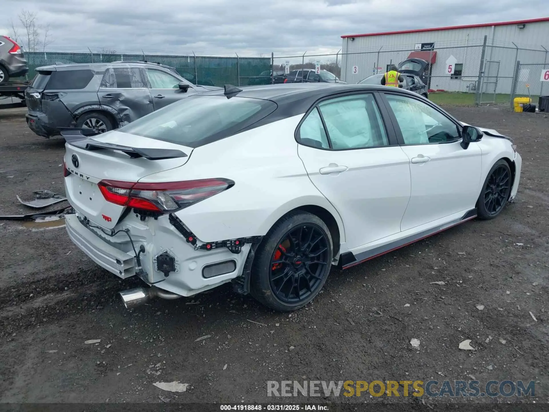4 Photograph of a damaged car 4T1KZ1AK9PU075153 TOYOTA CAMRY 2023