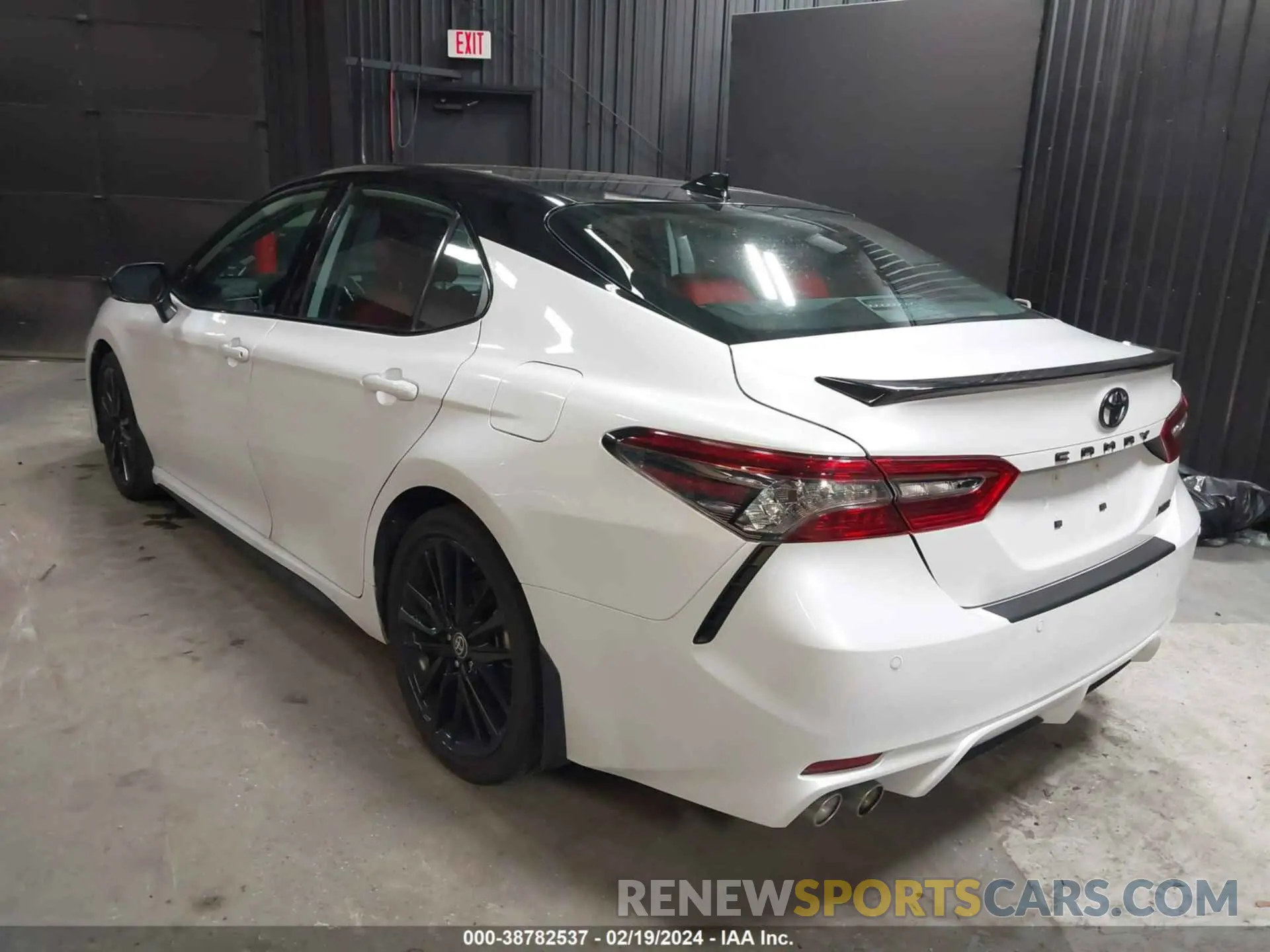 3 Photograph of a damaged car 4T1KZ1AK9PU076755 TOYOTA CAMRY 2023