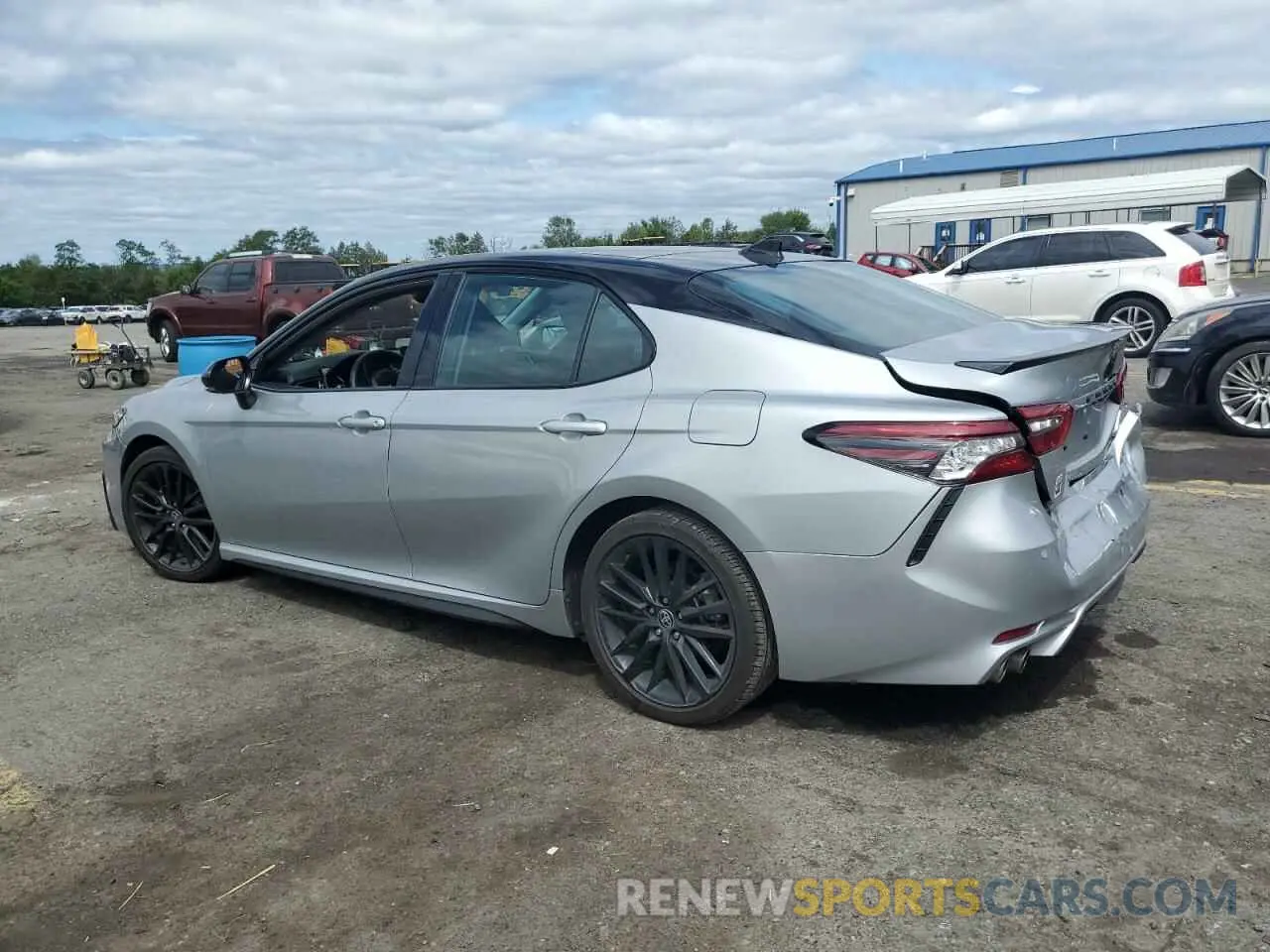 2 Photograph of a damaged car 4T1KZ1AKXPU076442 TOYOTA CAMRY 2023