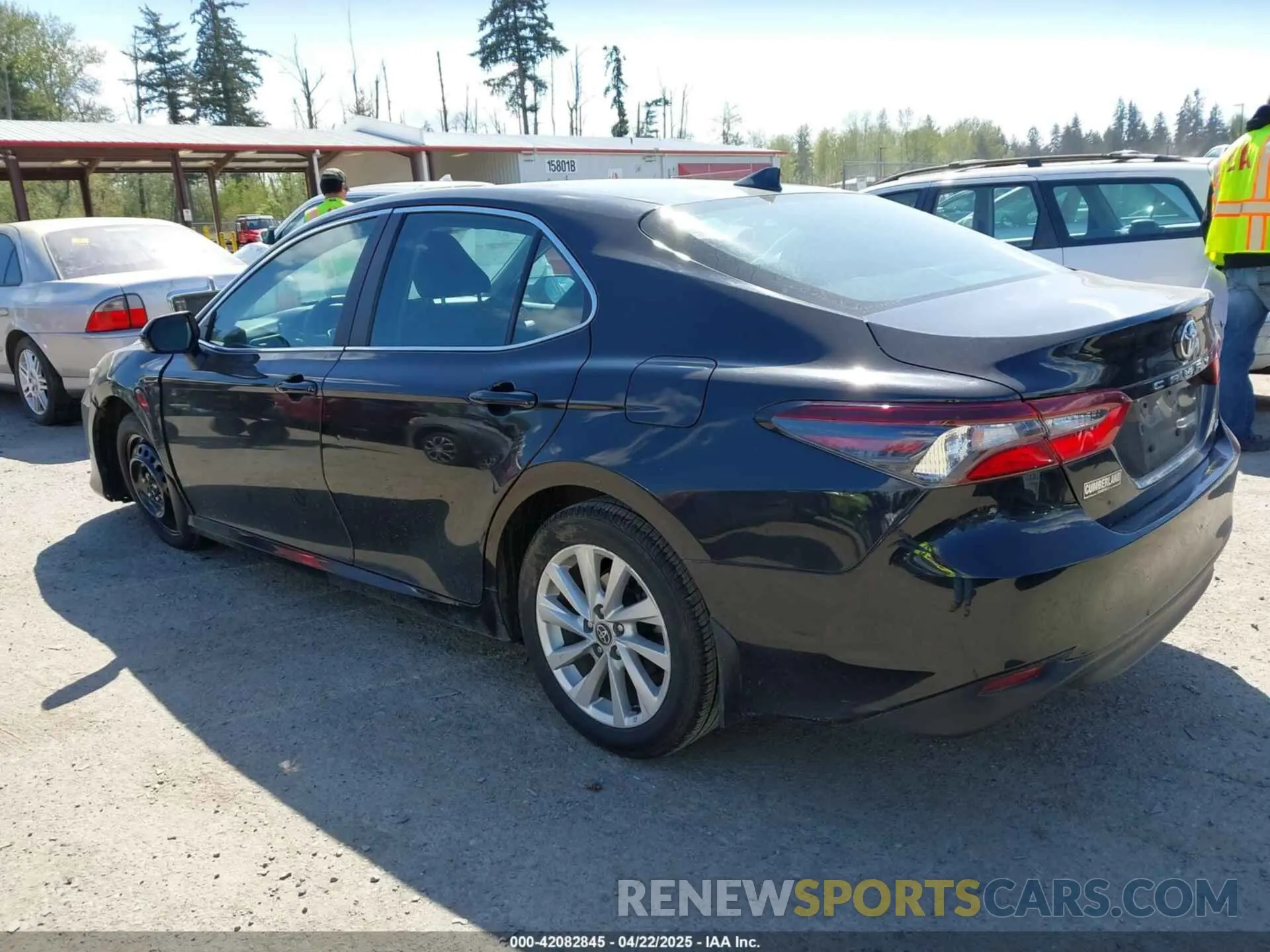 3 Photograph of a damaged car 4T1R11AK0PU759854 TOYOTA CAMRY 2023