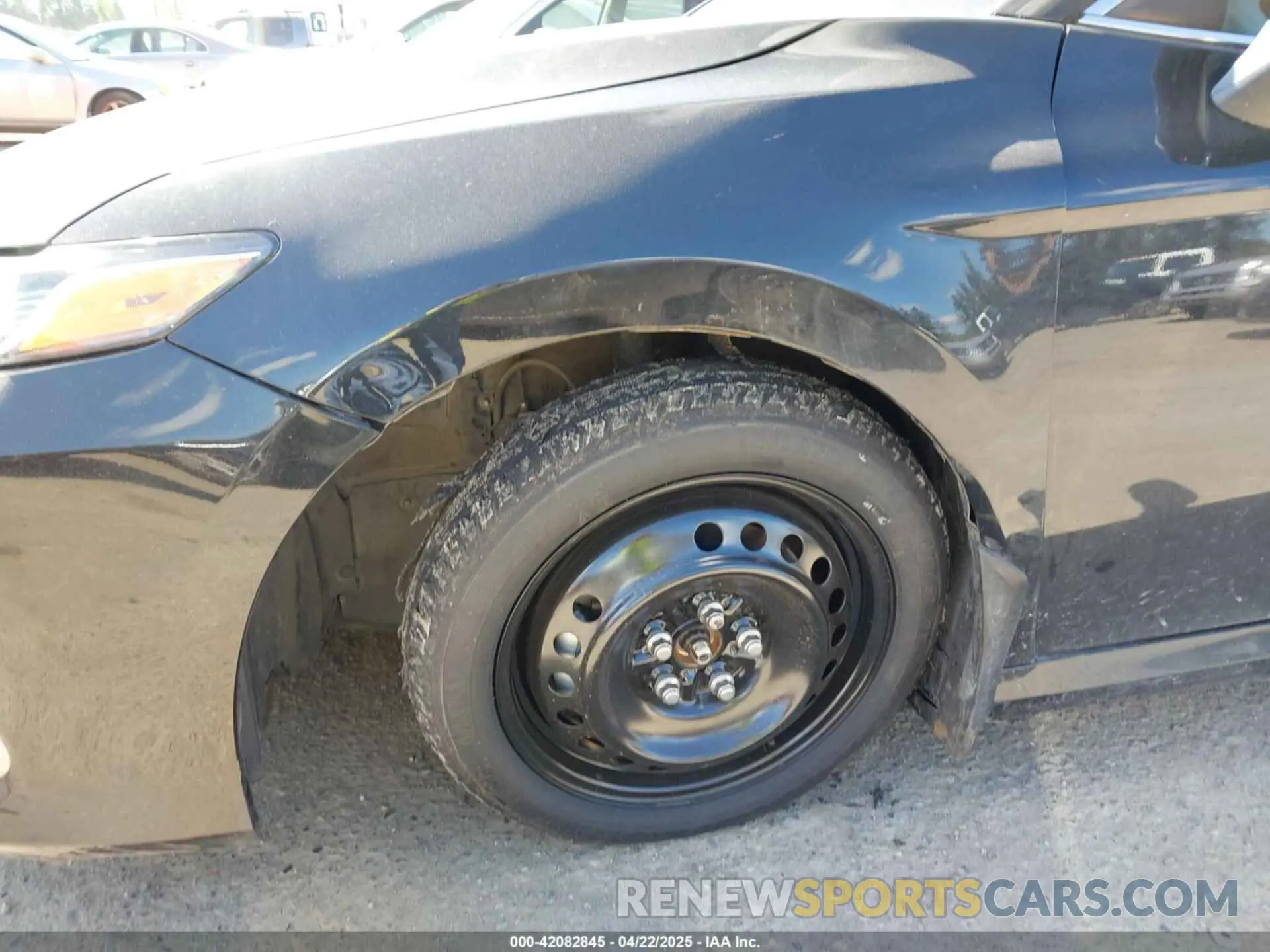 6 Photograph of a damaged car 4T1R11AK0PU759854 TOYOTA CAMRY 2023