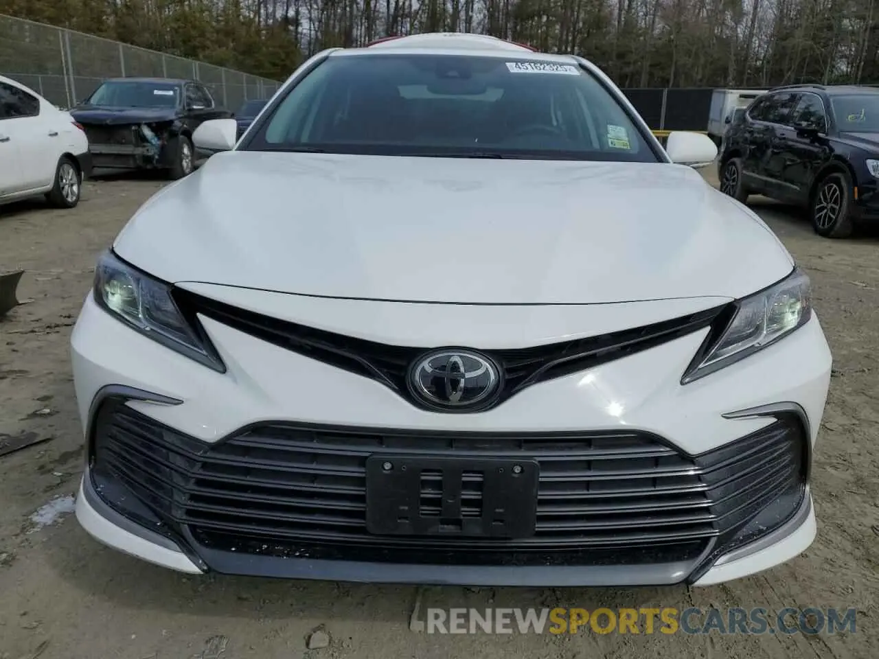 5 Photograph of a damaged car 4T1R11AK0PU819423 TOYOTA CAMRY 2023