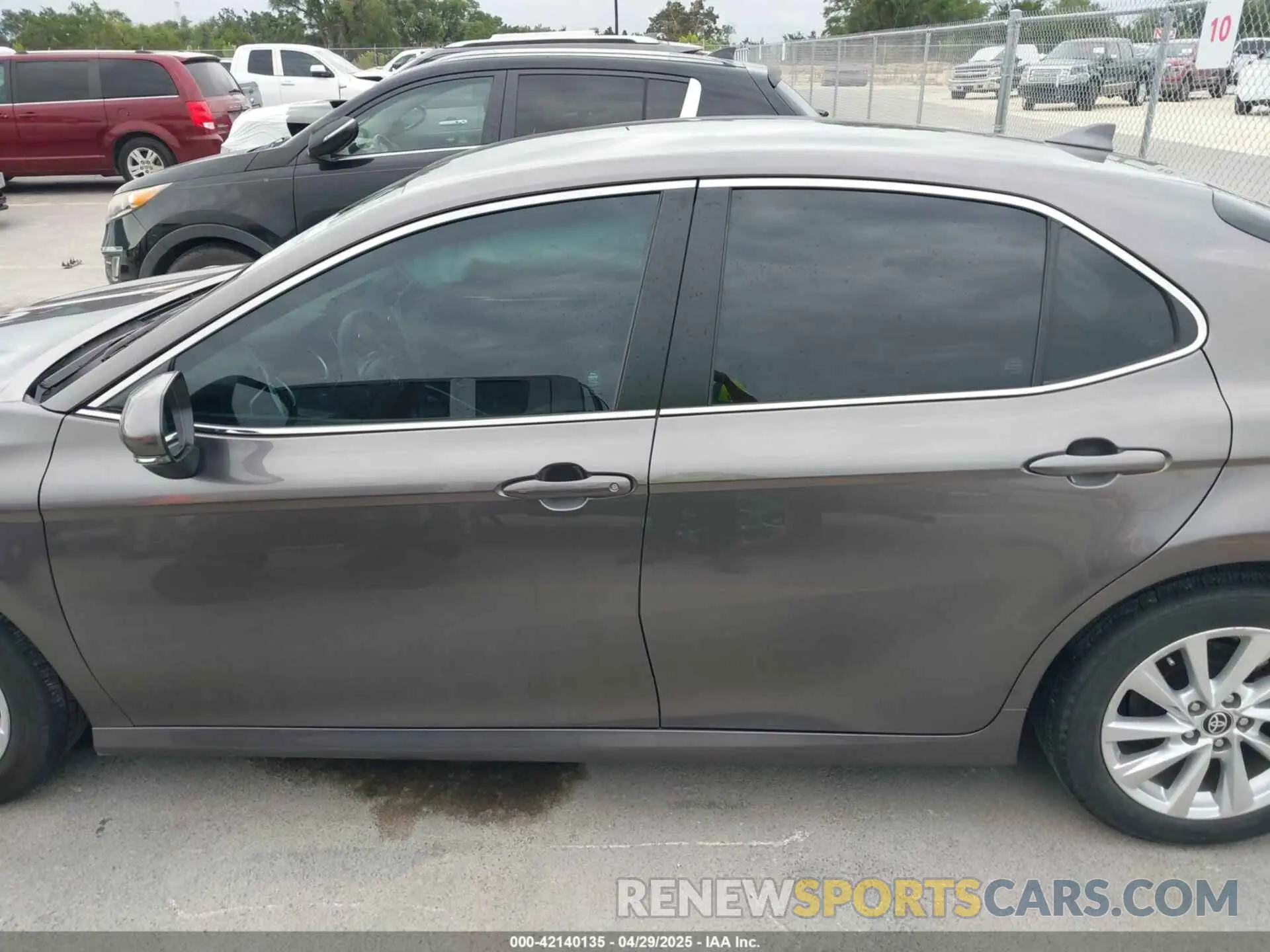 14 Photograph of a damaged car 4T1R11AK1PU169839 TOYOTA CAMRY 2023