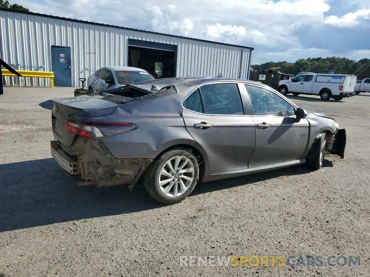 3 Photograph of a damaged car 4T1R11AK1PU732565 TOYOTA CAMRY 2023