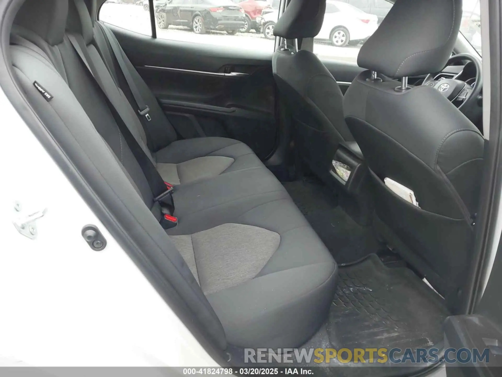 8 Photograph of a damaged car 4T1R11AK2PU098196 TOYOTA CAMRY 2023