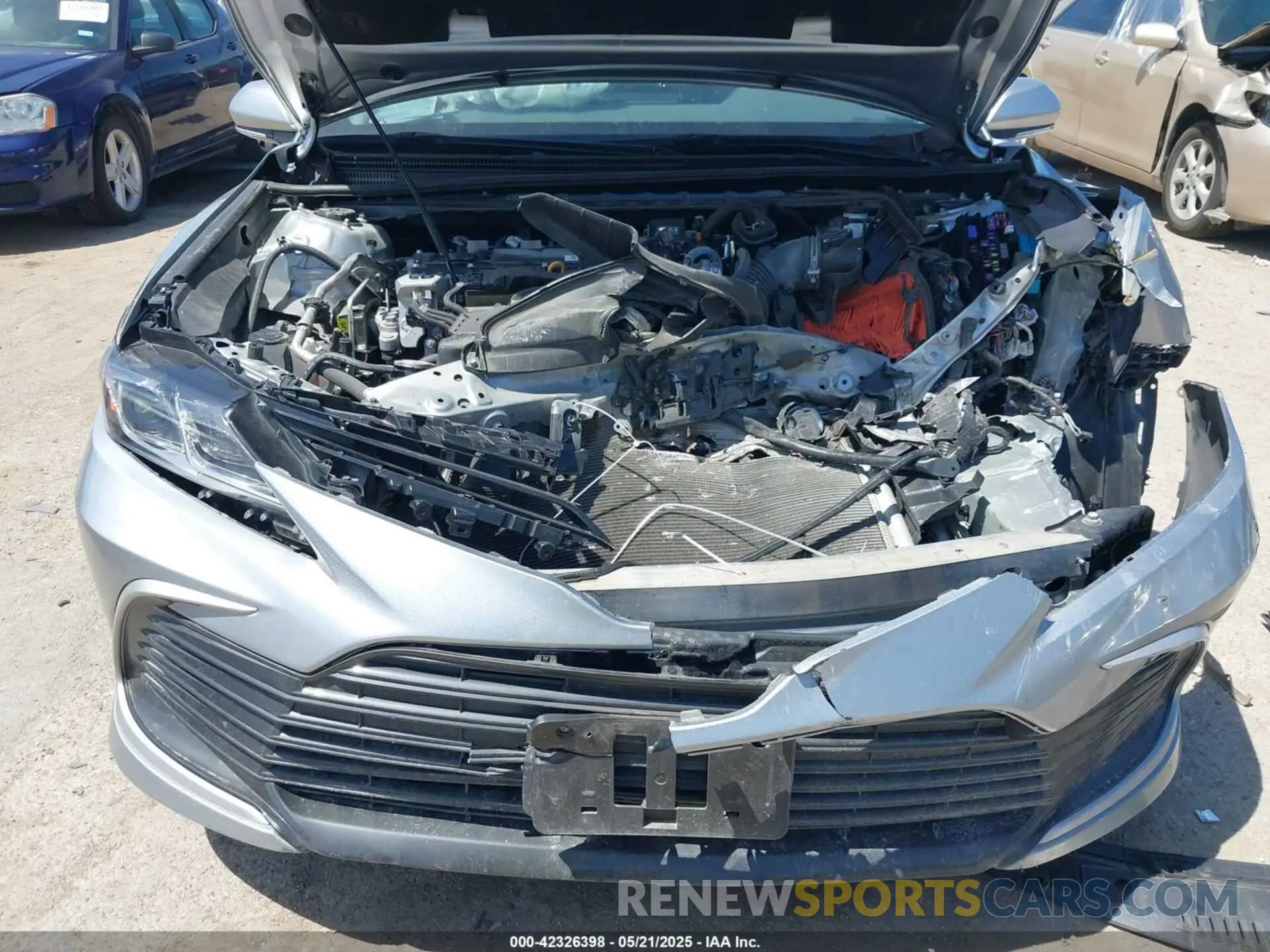 10 Photograph of a damaged car 4T1R11AK3PU800638 TOYOTA CAMRY 2023