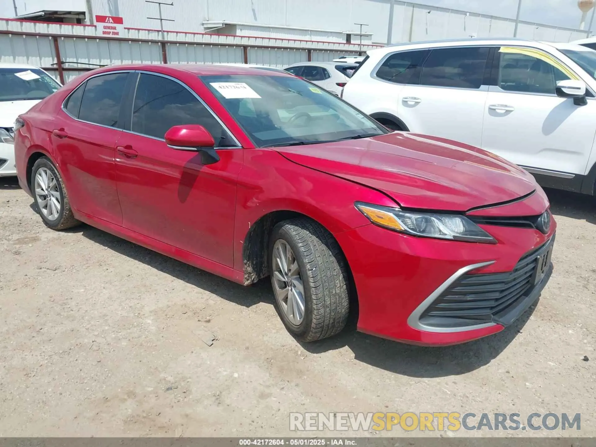 1 Photograph of a damaged car 4T1R11AK4PU186361 TOYOTA CAMRY 2023