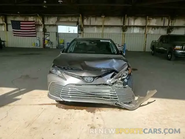 10 Photograph of a damaged car 4T1R11AK4PU785762 TOYOTA CAMRY 2023
