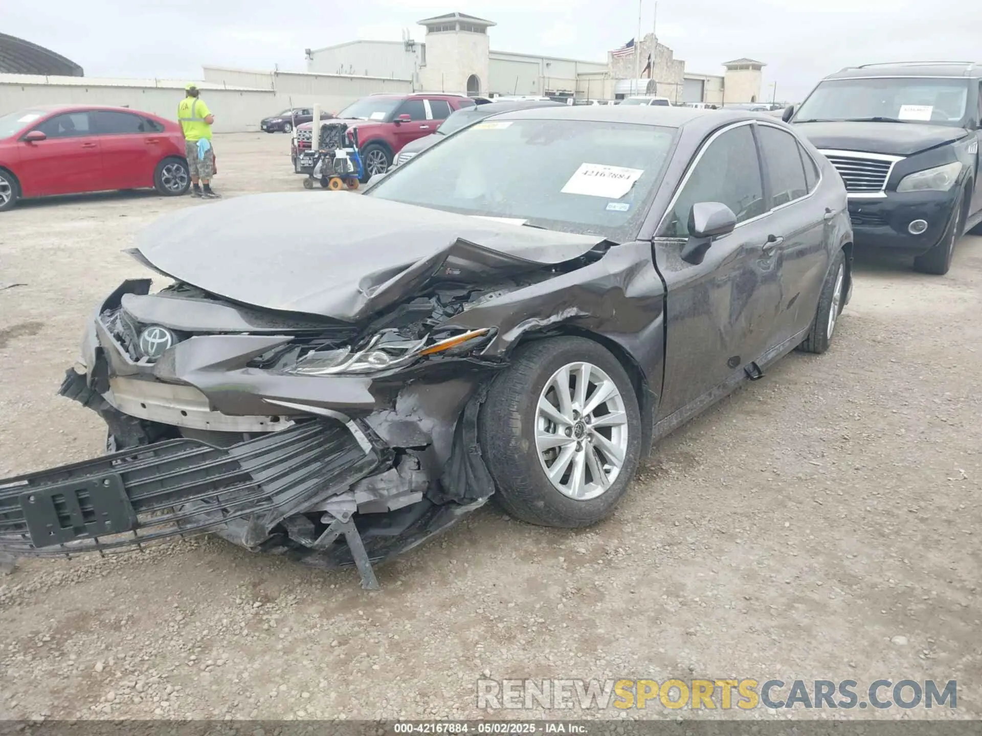 2 Photograph of a damaged car 4T1R11AK5PU152686 TOYOTA CAMRY 2023