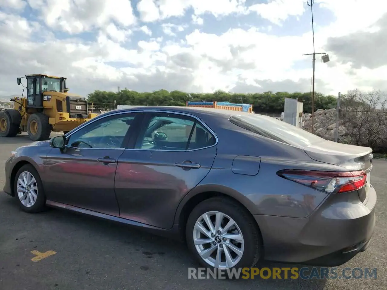 2 Photograph of a damaged car 4T1R11AK5PU758618 TOYOTA CAMRY 2023