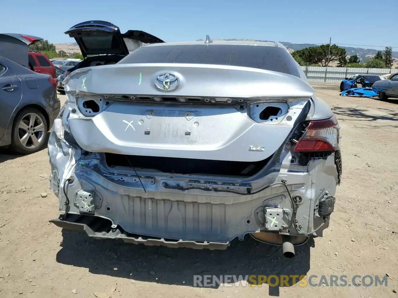 6 Photograph of a damaged car 4T1R11AK6PU123715 TOYOTA CAMRY 2023