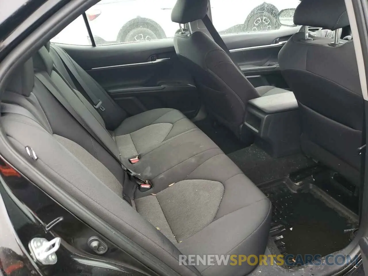10 Photograph of a damaged car 4T1R11BK2PU084829 TOYOTA CAMRY 2023
