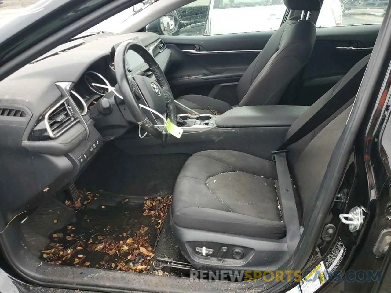 7 Photograph of a damaged car 4T1R11BK2PU084829 TOYOTA CAMRY 2023