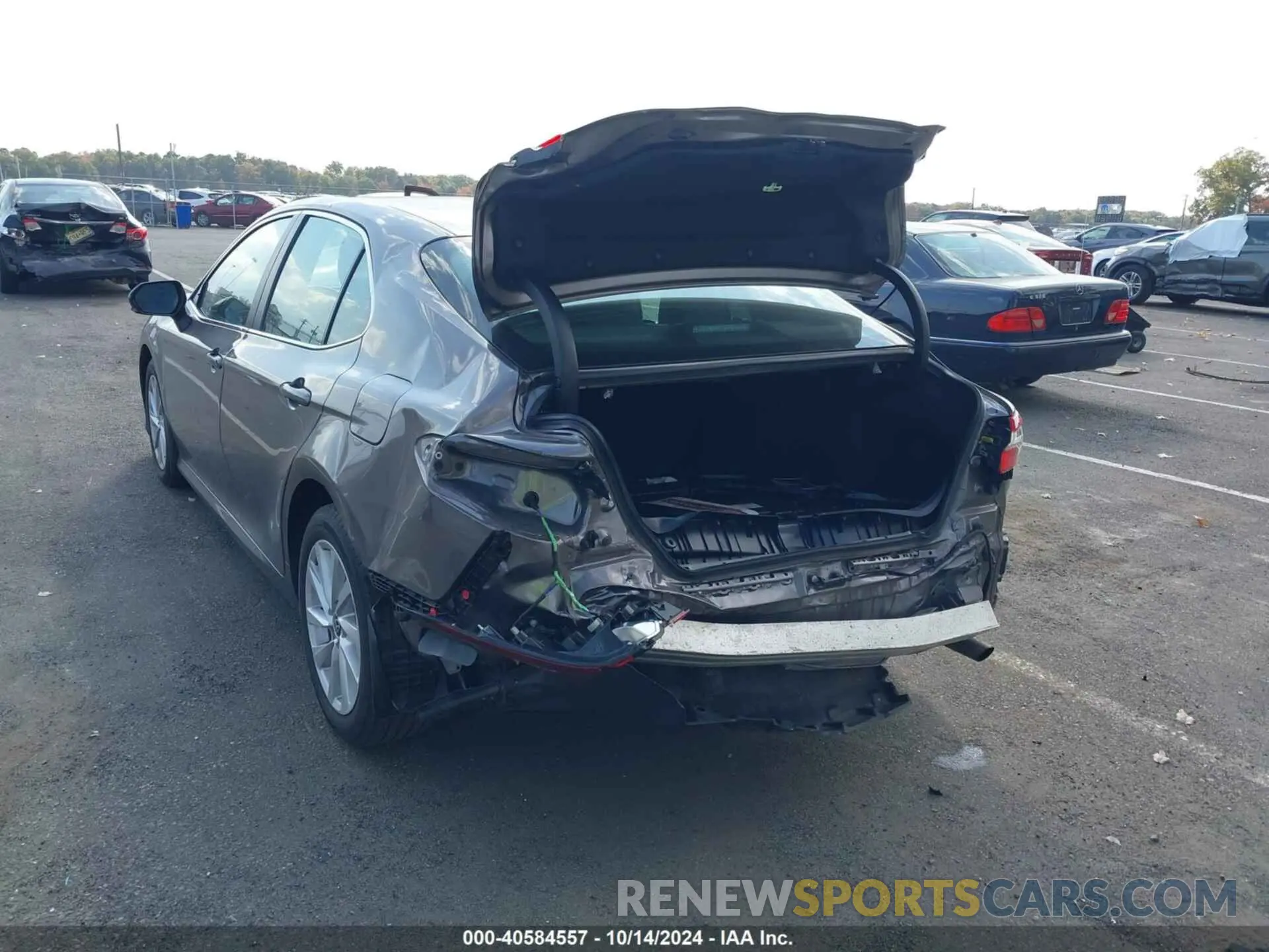 6 Photograph of a damaged car 4T1R11BK6PU080699 TOYOTA CAMRY 2023