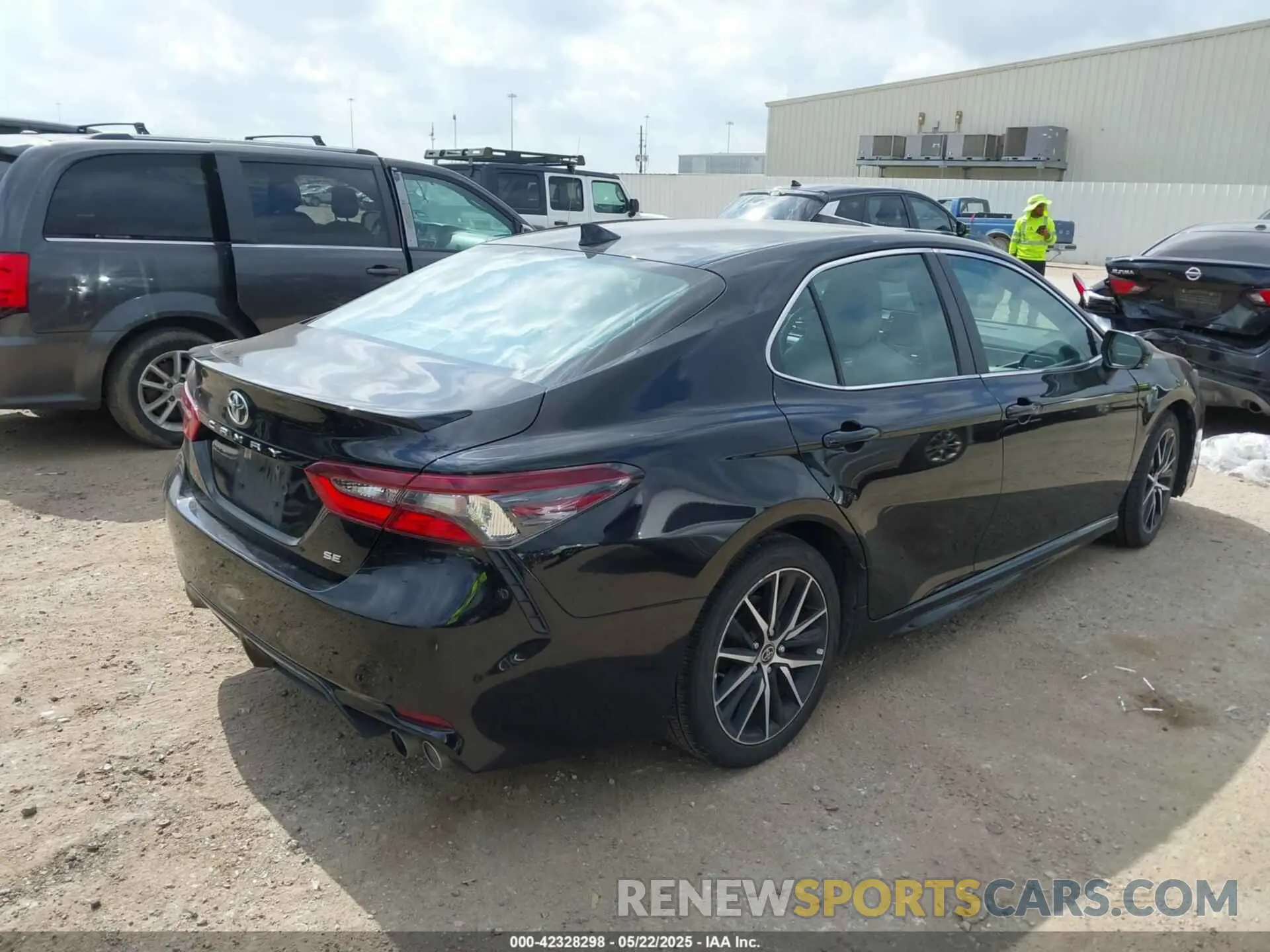 4 Photograph of a damaged car 4T1S11AK0PU155335 TOYOTA CAMRY 2023