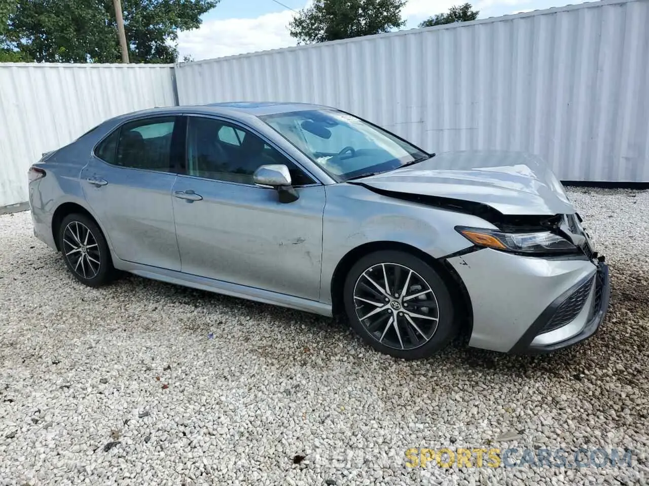 4 Photograph of a damaged car 4T1S11AK3PU174445 TOYOTA CAMRY 2023
