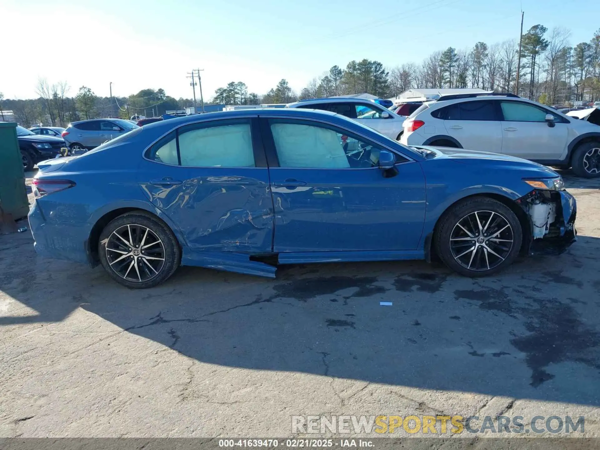 13 Photograph of a damaged car 4T1S11AKXPU125419 TOYOTA CAMRY 2023