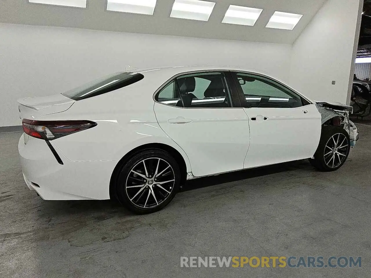 3 Photograph of a damaged car 4T1S11AKXPU184633 TOYOTA CAMRY 2023