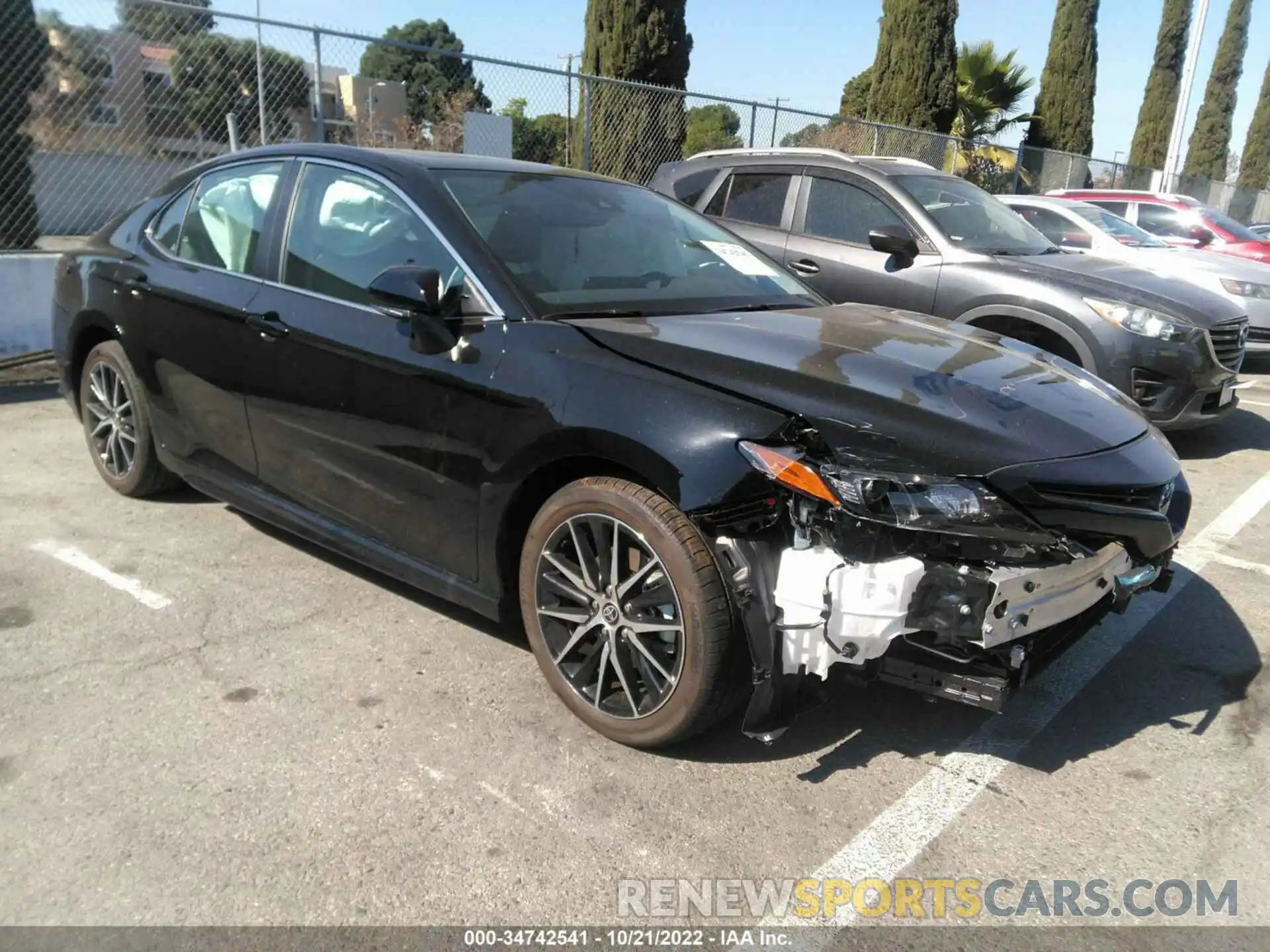 1 Photograph of a damaged car 4T1S31AK0PU046240 TOYOTA CAMRY 2023