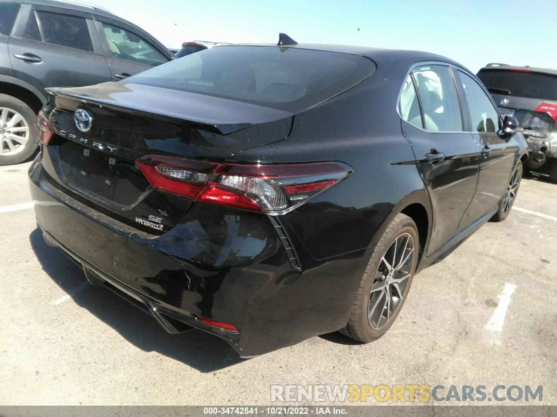 4 Photograph of a damaged car 4T1S31AK0PU046240 TOYOTA CAMRY 2023