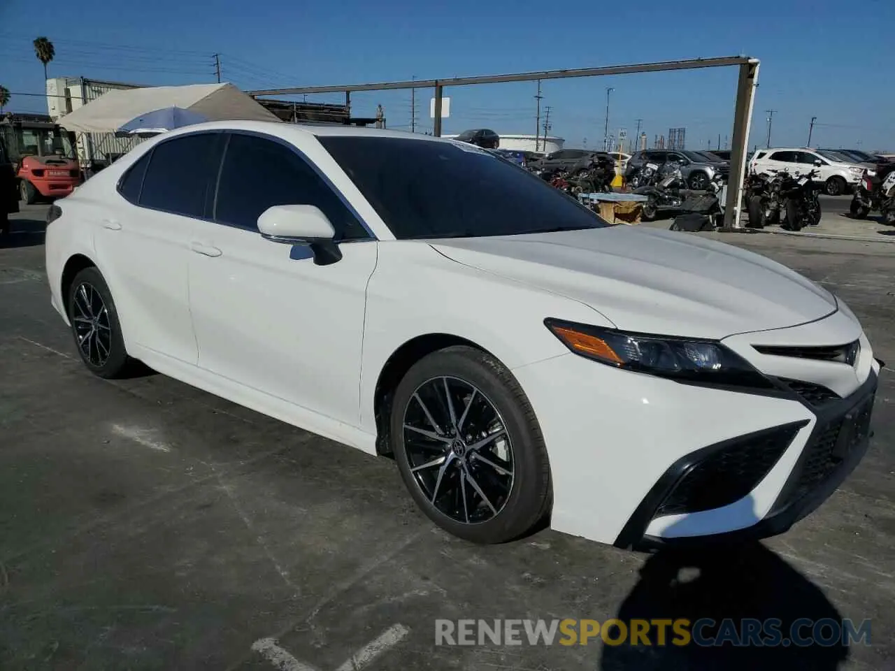 4 Photograph of a damaged car 4T1S31AK3PU048810 TOYOTA CAMRY 2023