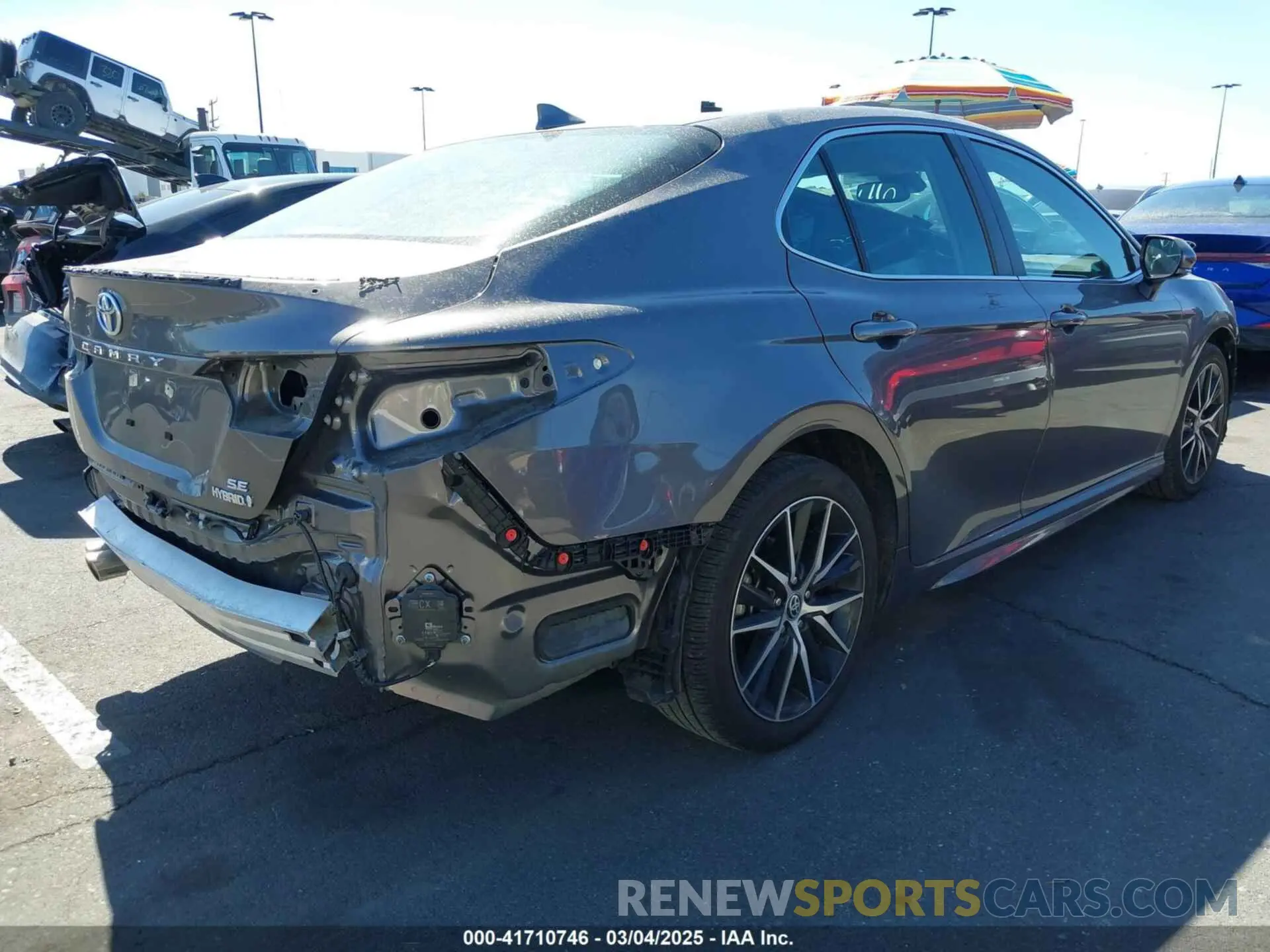 4 Photograph of a damaged car 4T1S31AK4PU613940 TOYOTA CAMRY 2023