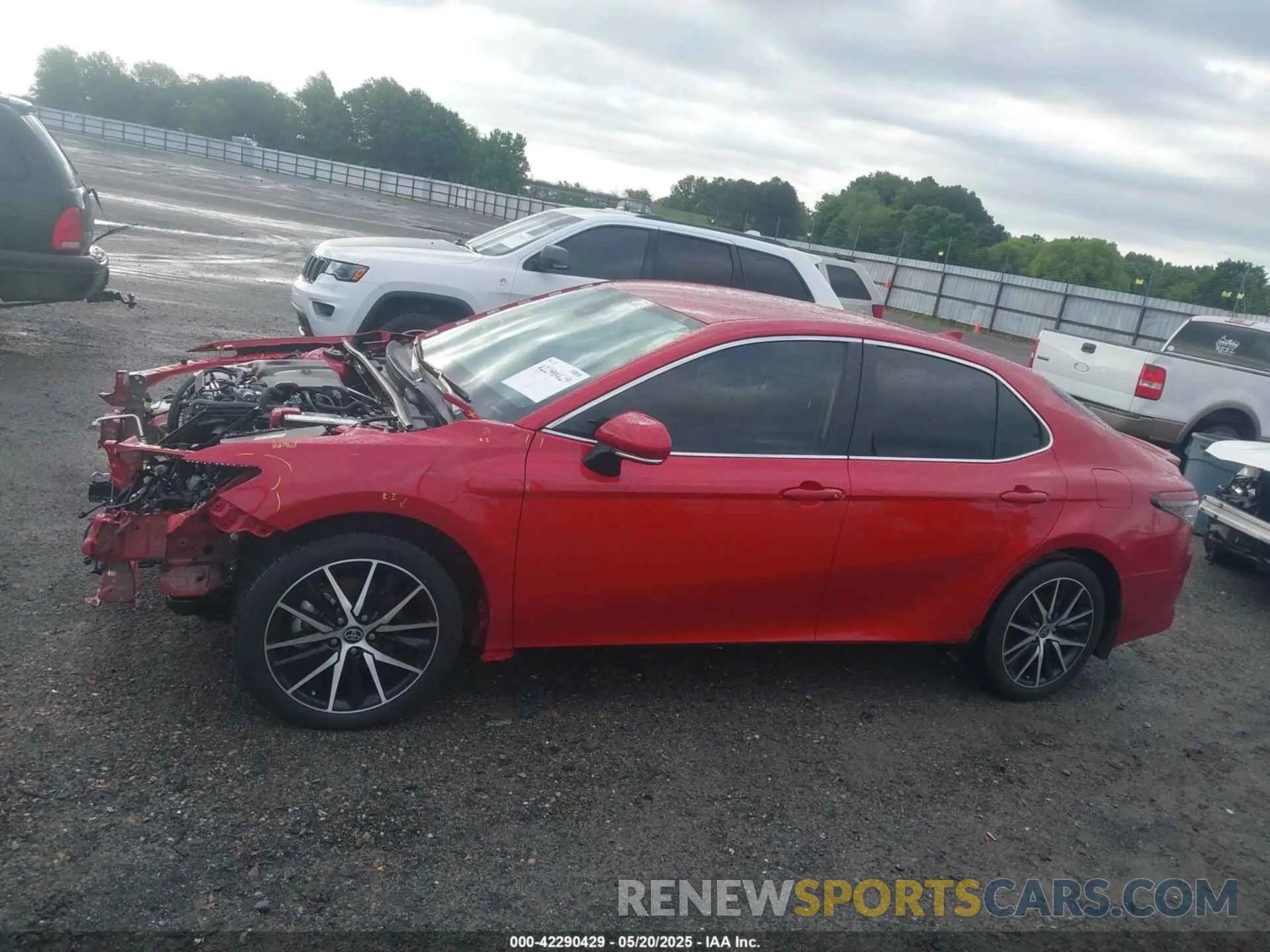 15 Photograph of a damaged car 4T1T11AK0PU169773 TOYOTA CAMRY 2023