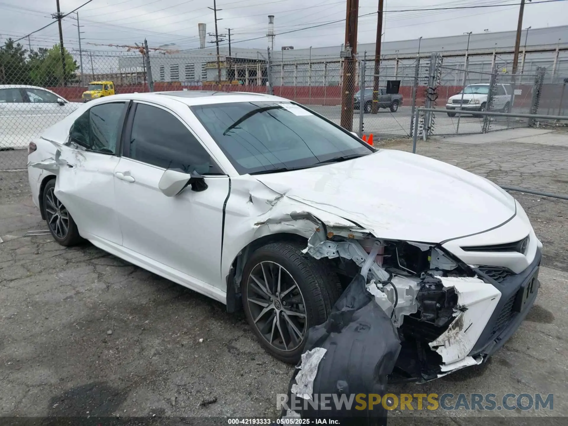 1 Photograph of a damaged car 4T1T11AK0PU829763 TOYOTA CAMRY 2023