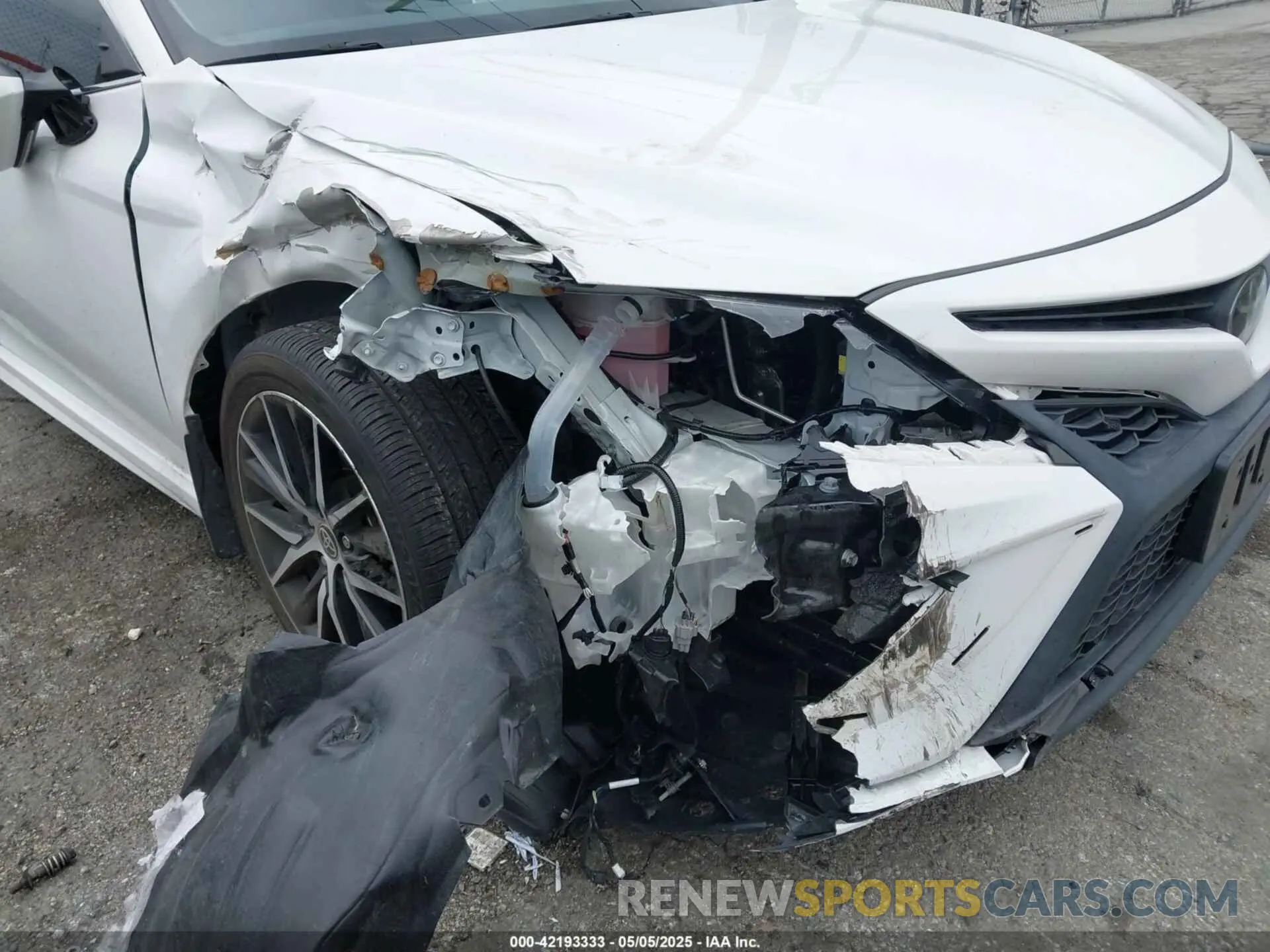 6 Photograph of a damaged car 4T1T11AK0PU829763 TOYOTA CAMRY 2023