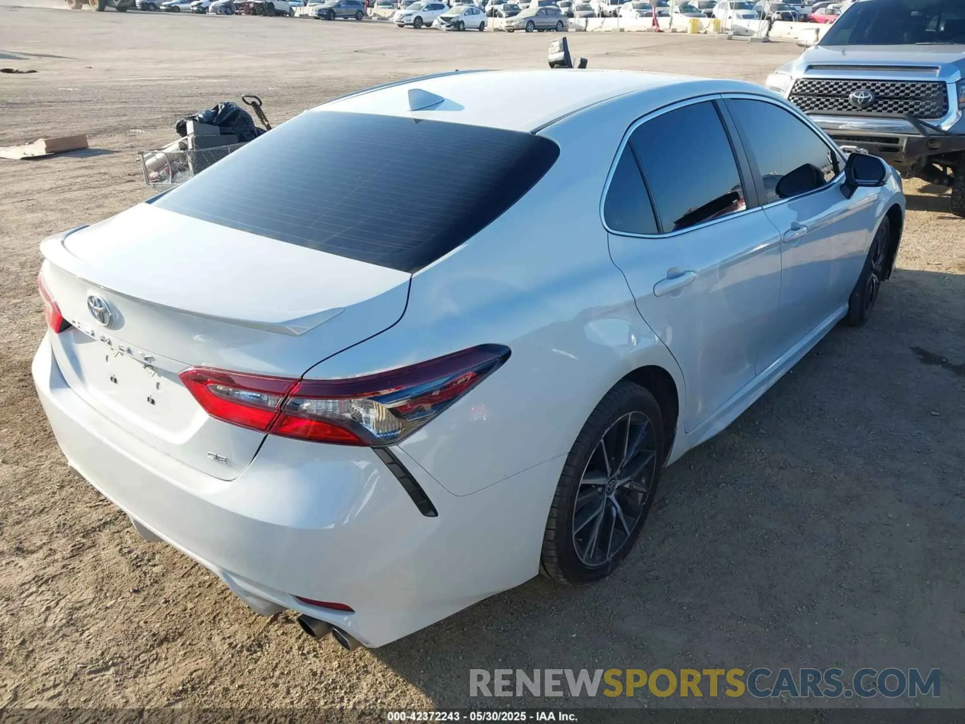 4 Photograph of a damaged car 4T1T11AK1PU135003 TOYOTA CAMRY 2023