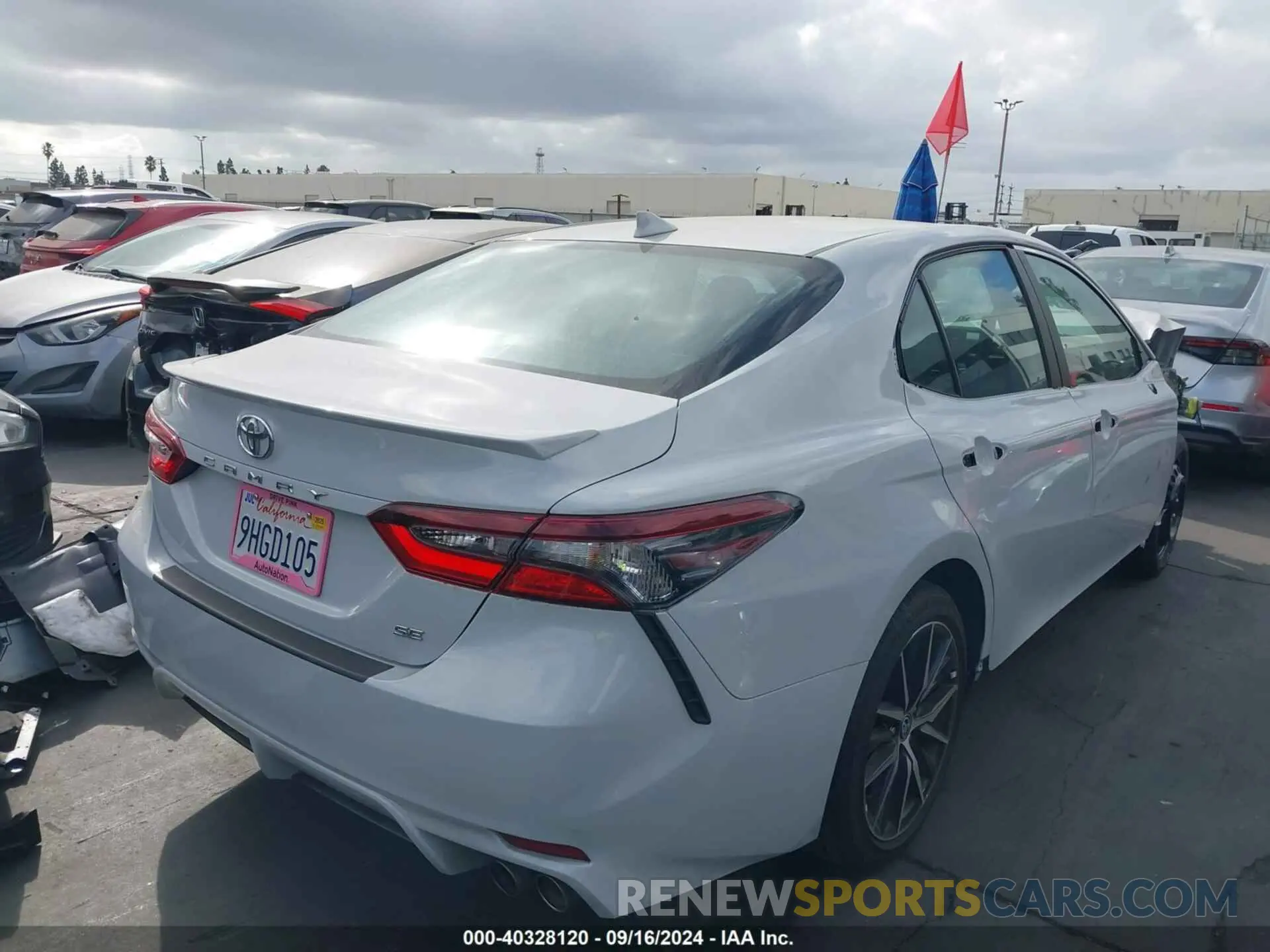 4 Photograph of a damaged car 4T1T11AK1PU177851 TOYOTA CAMRY 2023