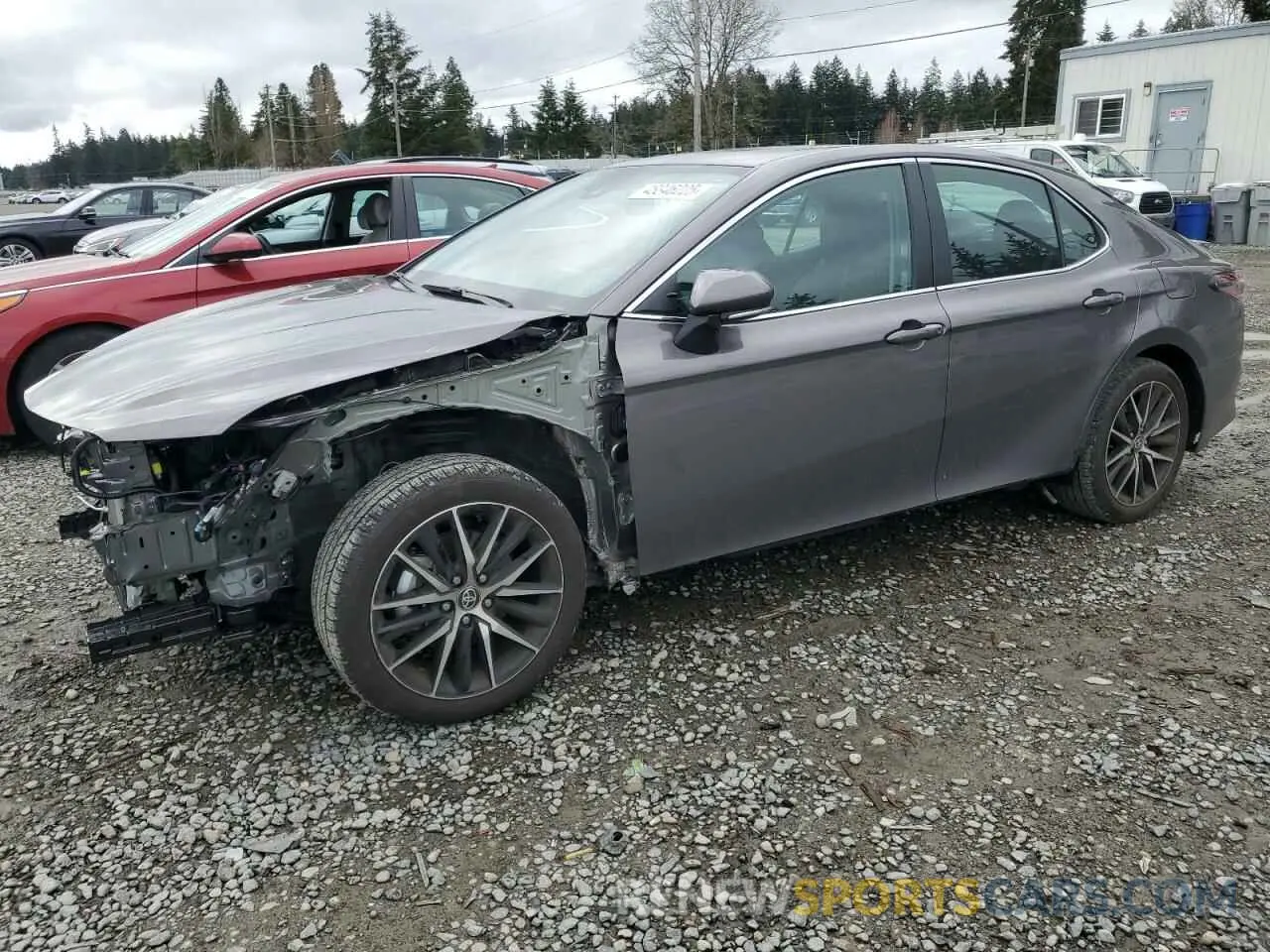 1 Photograph of a damaged car 4T1T11AK2PU823771 TOYOTA CAMRY 2023