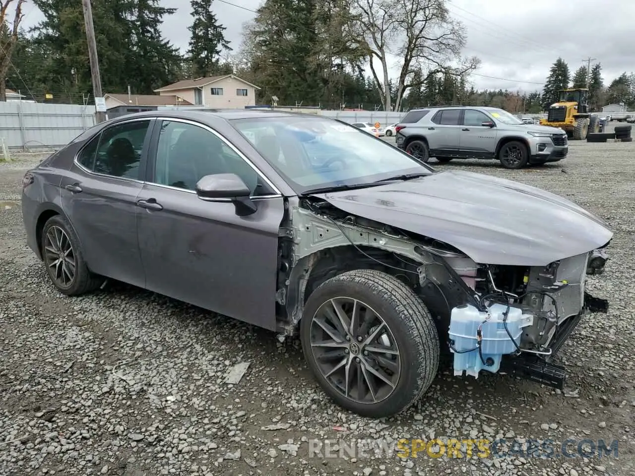 4 Photograph of a damaged car 4T1T11AK2PU823771 TOYOTA CAMRY 2023