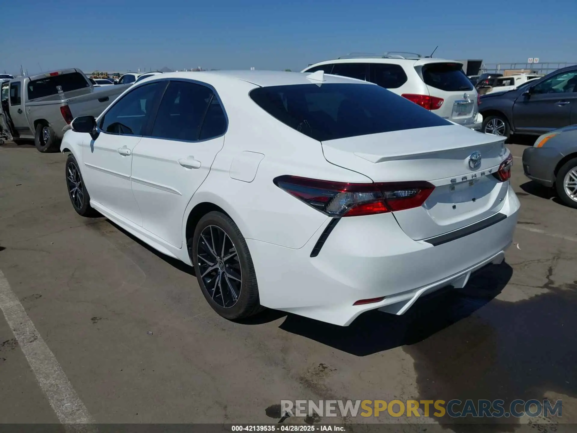 3 Photograph of a damaged car 4T1T11AK2PU827142 TOYOTA CAMRY 2023