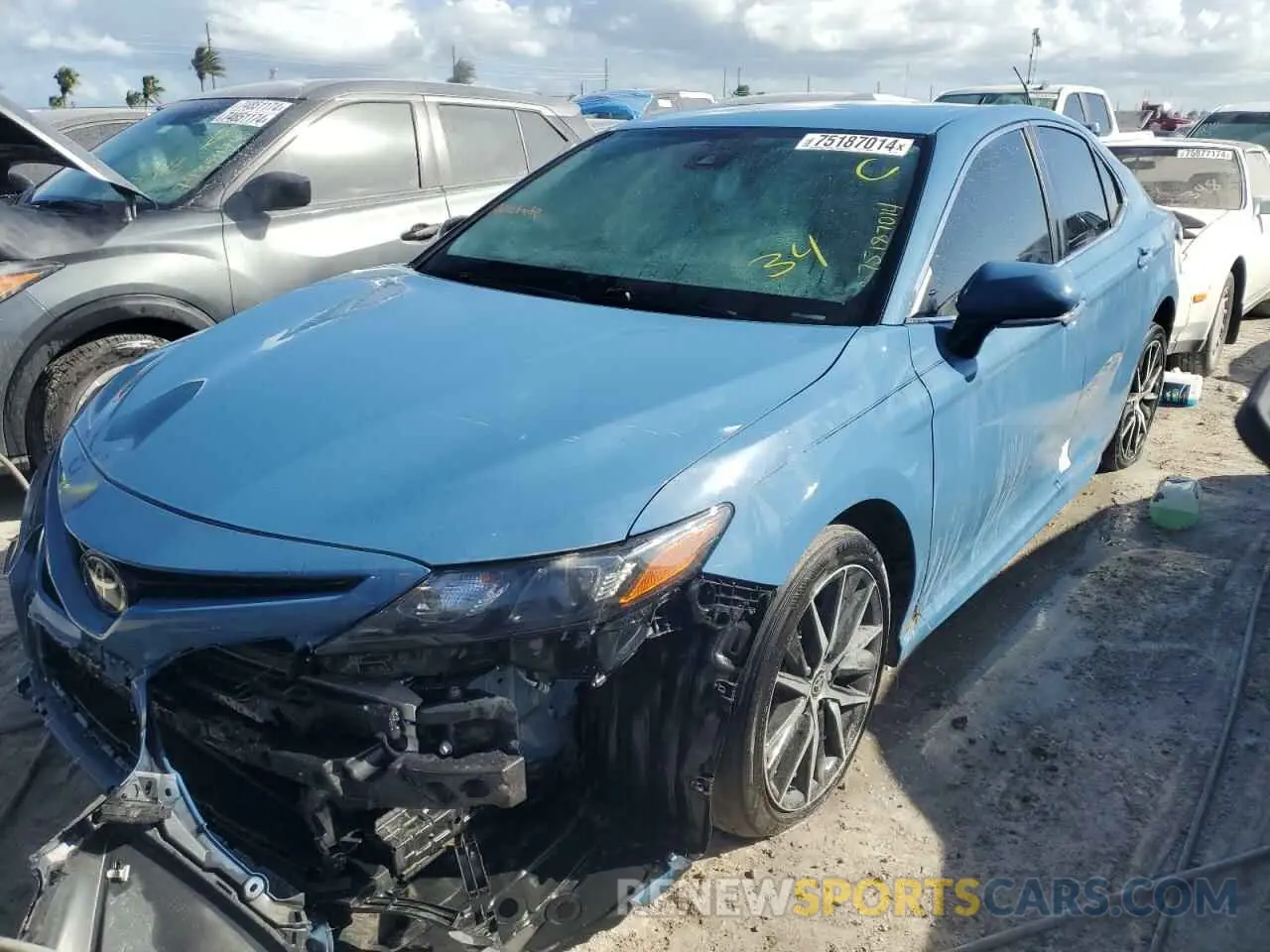 1 Photograph of a damaged car 4T1T11AK3PU081526 TOYOTA CAMRY 2023