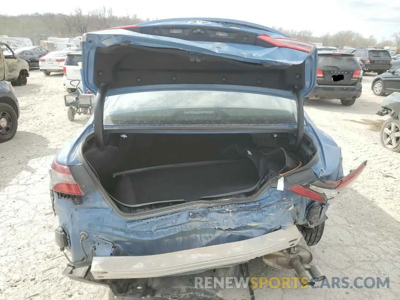 6 Photograph of a damaged car 4T1T11AK3PU093143 TOYOTA CAMRY 2023