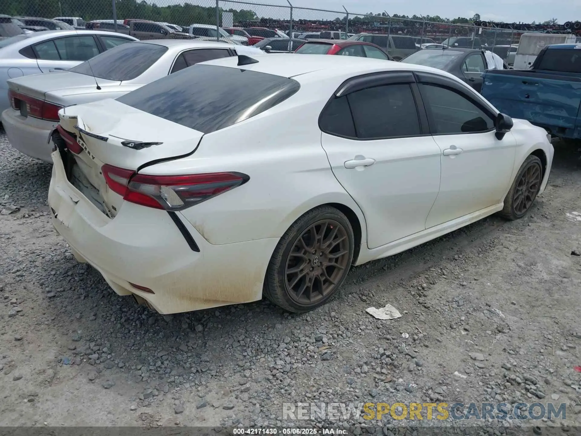 4 Photograph of a damaged car 4T1T11AK3PU111978 TOYOTA CAMRY 2023