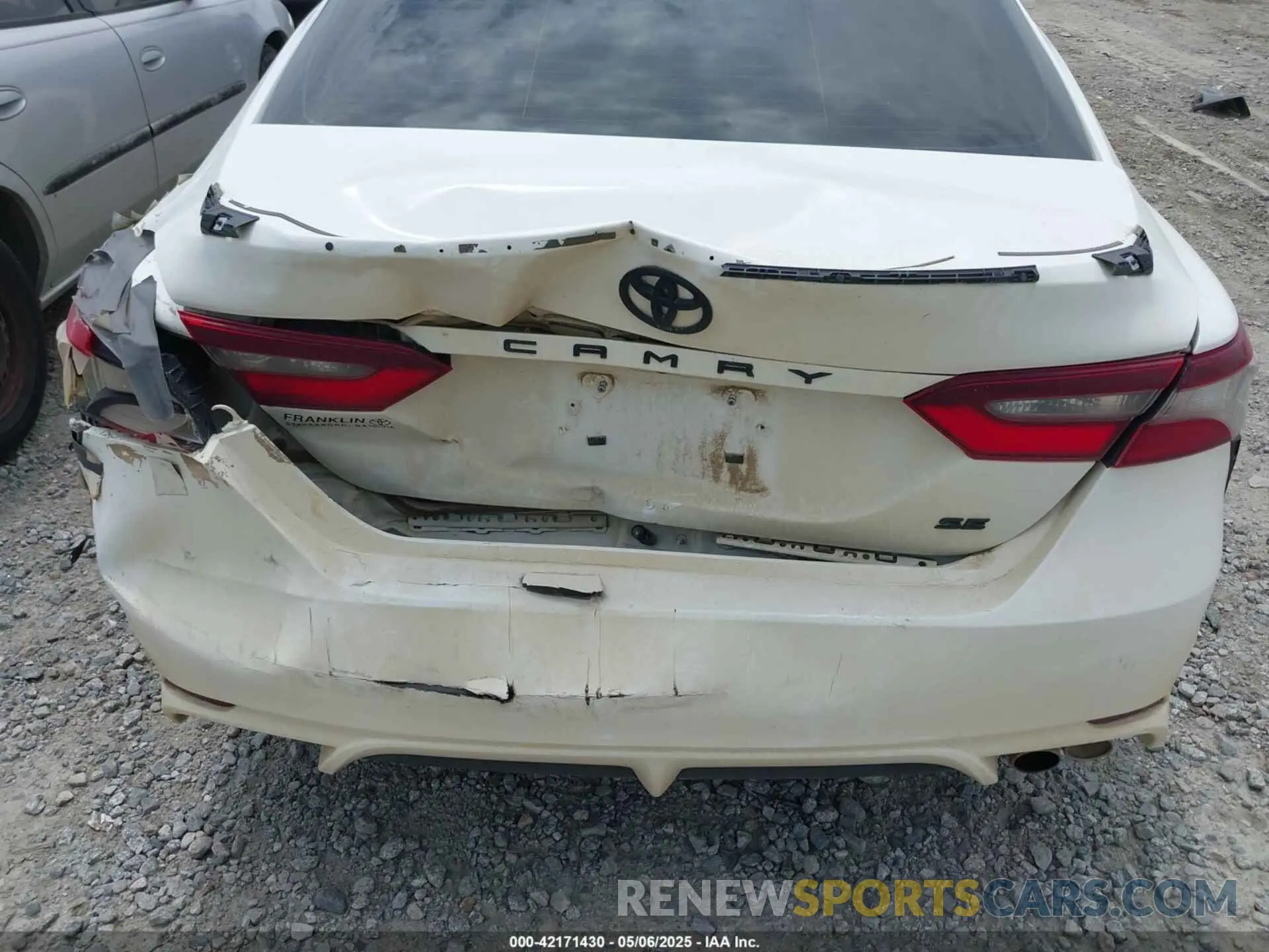 6 Photograph of a damaged car 4T1T11AK3PU111978 TOYOTA CAMRY 2023