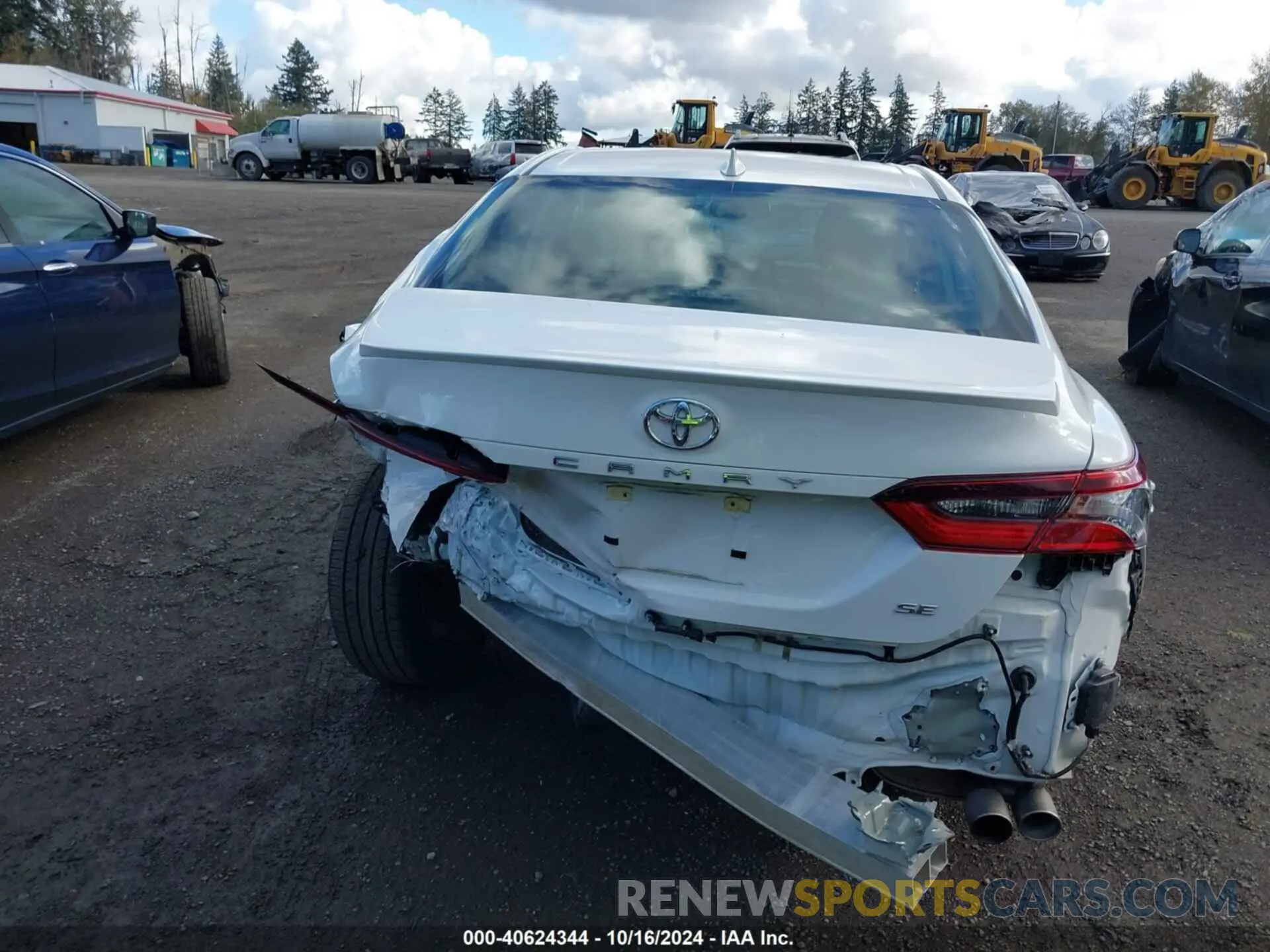 17 Photograph of a damaged car 4T1T11AK3PU753519 TOYOTA CAMRY 2023