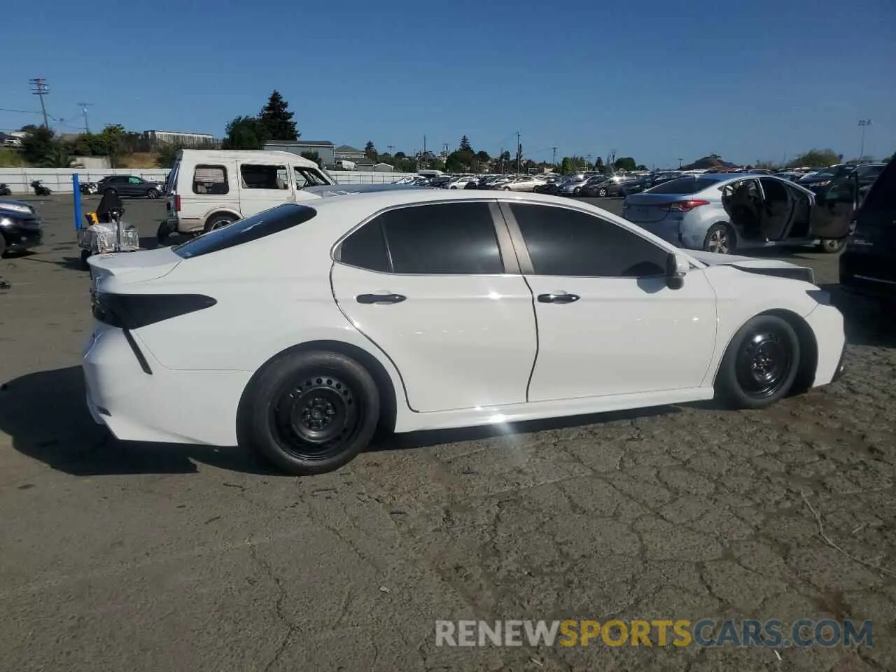 3 Photograph of a damaged car 4T1T11AK3PU777092 TOYOTA CAMRY 2023