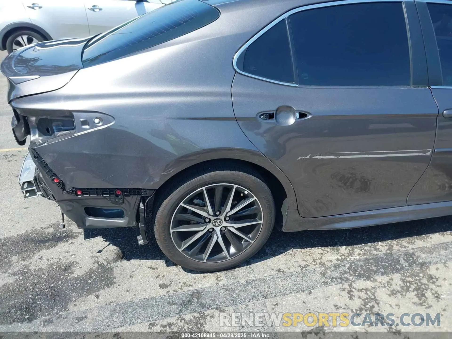 6 Photograph of a damaged car 4T1T11AK3PU803786 TOYOTA CAMRY 2023