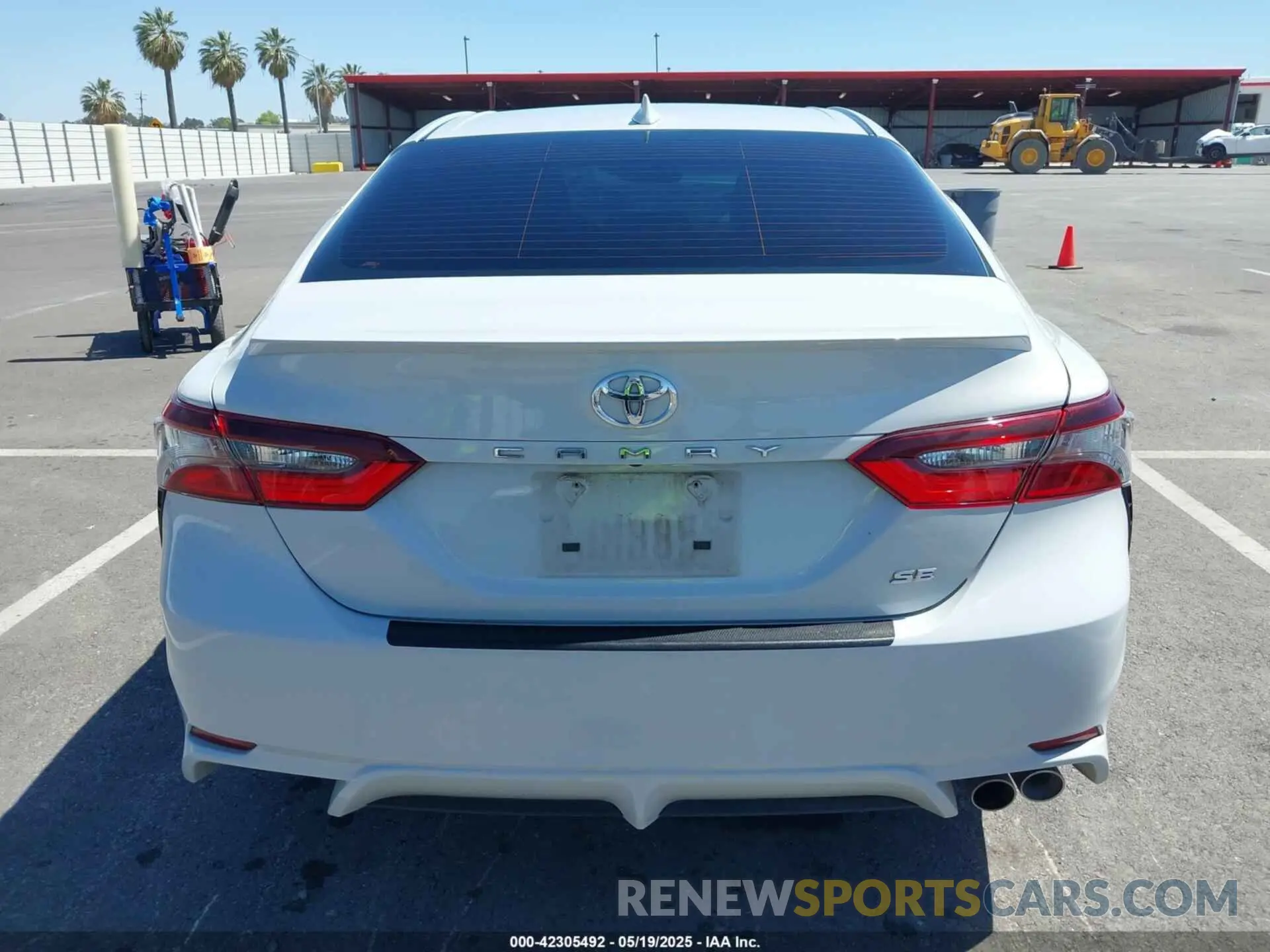 16 Photograph of a damaged car 4T1T11AK4PU111150 TOYOTA CAMRY 2023