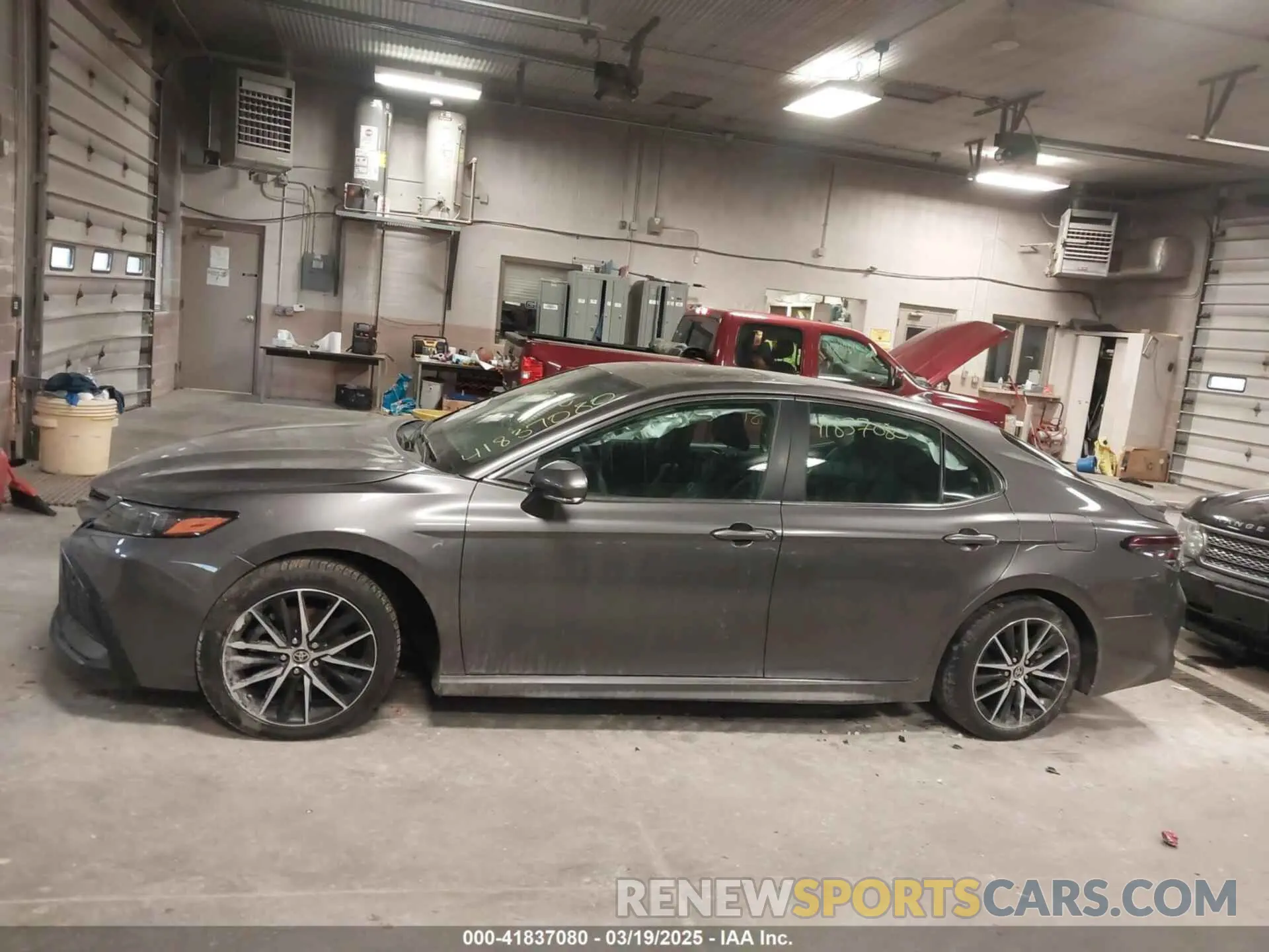 14 Photograph of a damaged car 4T1T11AK4PU796718 TOYOTA CAMRY 2023
