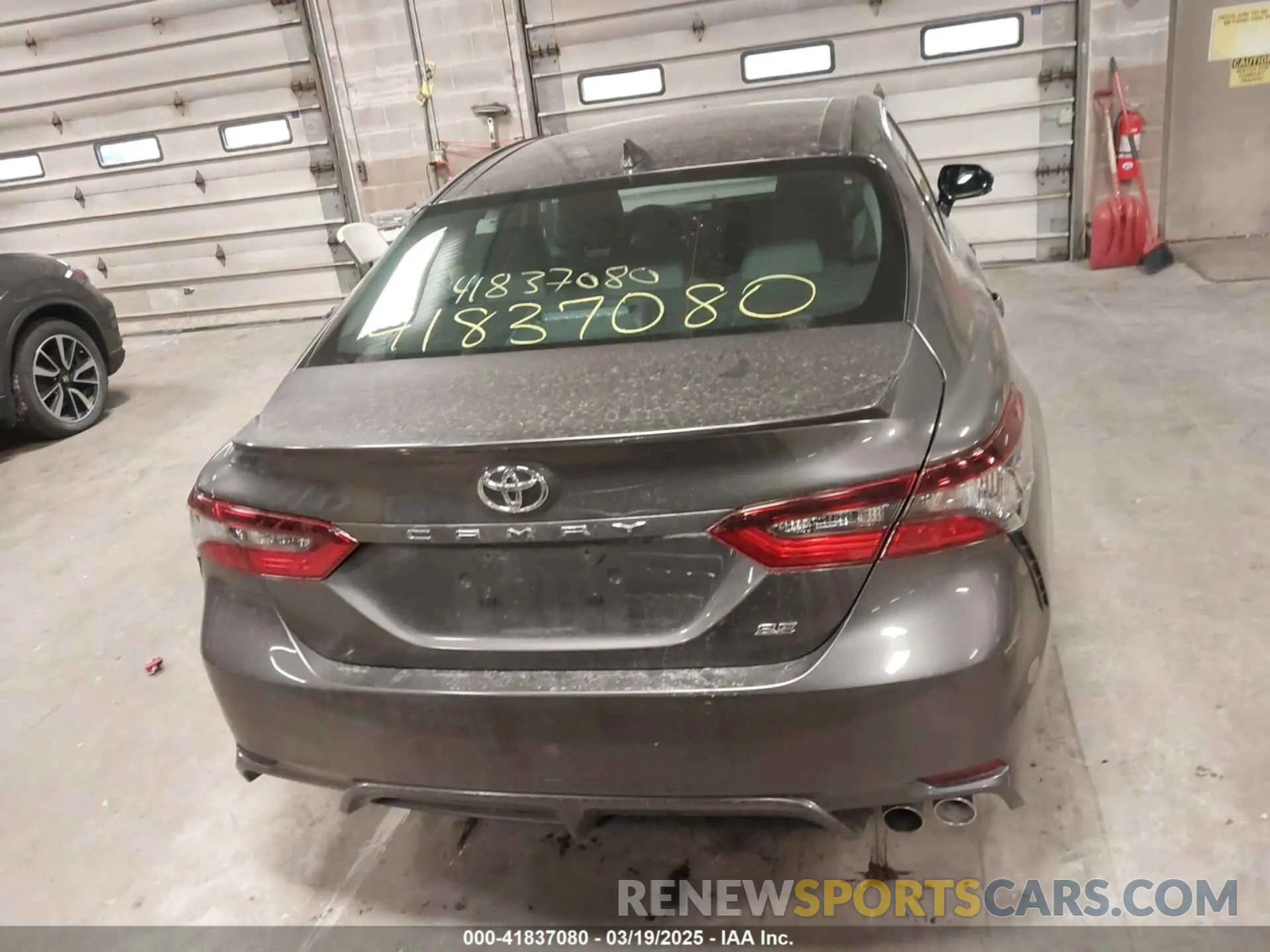 16 Photograph of a damaged car 4T1T11AK4PU796718 TOYOTA CAMRY 2023