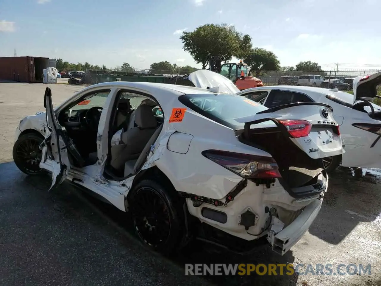 2 Photograph of a damaged car 4T1T11AK5PU786022 TOYOTA CAMRY 2023