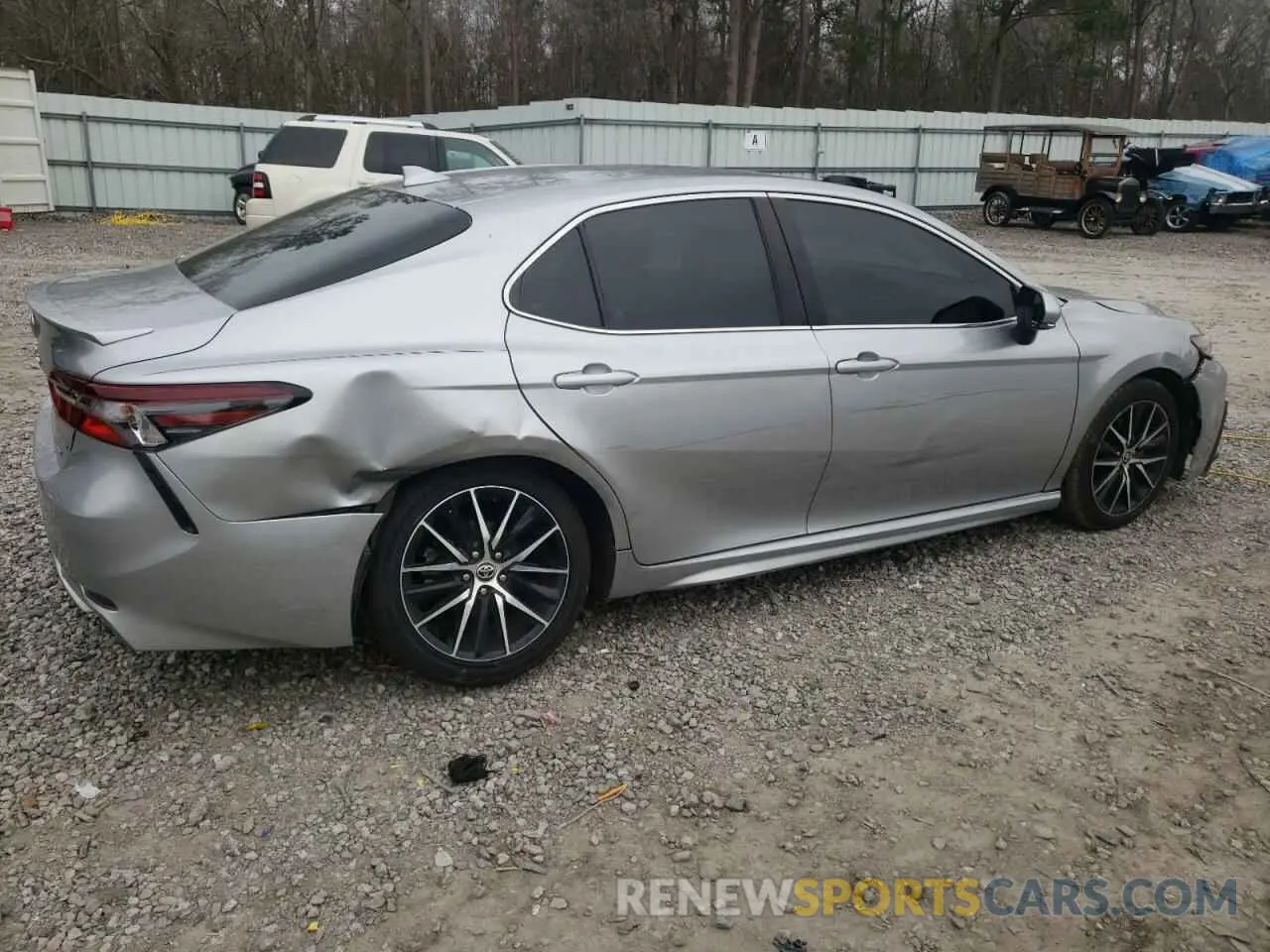 3 Photograph of a damaged car 4T1T11AK5PU791818 TOYOTA CAMRY 2023
