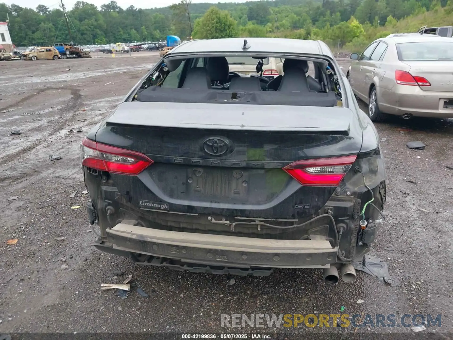 17 Photograph of a damaged car 4T1T11AK6PU112350 TOYOTA CAMRY 2023