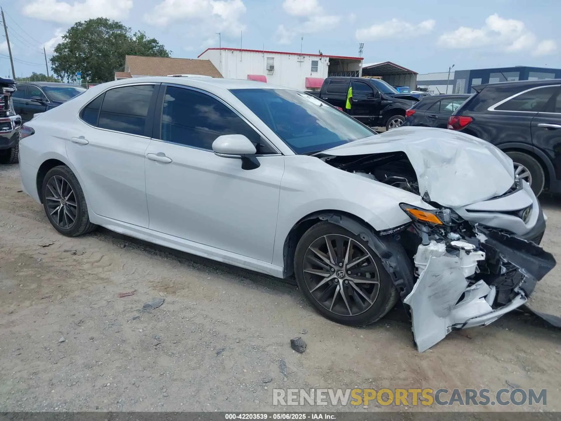1 Photograph of a damaged car 4T1T11AK6PU143727 TOYOTA CAMRY 2023